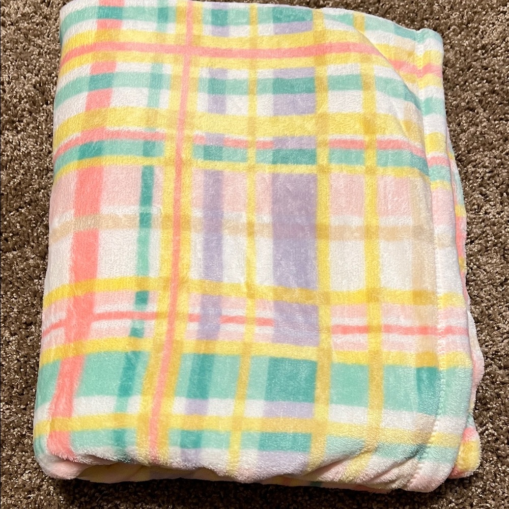 New Spritz Colorful Plaid Fleece Blanket